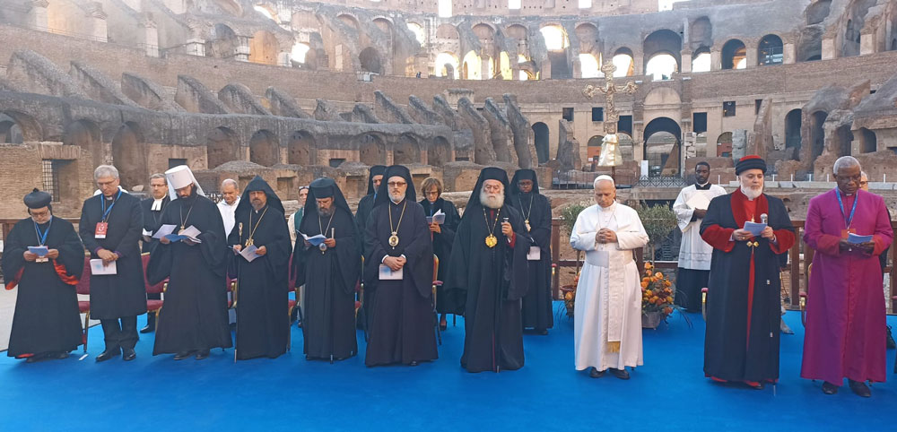 Սրբազան Պապը եւ համաքրիստոնէական աղօթքի մասնակից եկեղեցական առաջնորդներ (Լուսանկարները՝ Պատրիարքարանէն)