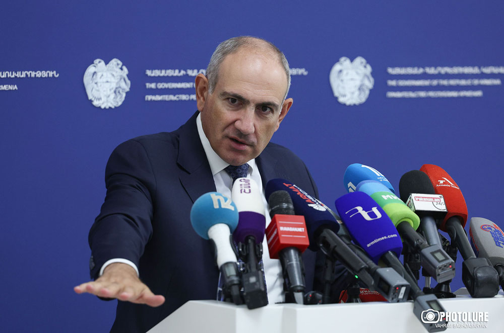 Նիկոլ Փաշինեան ելոյթի ընթացքին