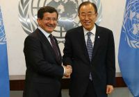 Ահմէտ Տավուտօղլու եւ Պան Քի Մուն