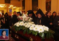 Տ. Արամ Արք. Աթէշեան տիրամօր դագաղին մօտ (Լուսանկարներ՝ Արի Թաշ)