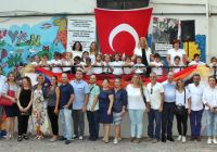 Արամեանի փոքրիկները եւ իրենց ծնողները