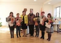 Նախարարը եւ պարգեւատրեալները