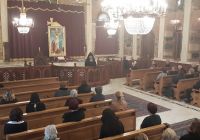 Տ. Արամ Արք. Աթէշեան քարոզի ընթացքին (Լուսանկարները՝ երգչախումբէն)