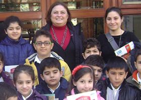 Խումբը Ազգային հիւանդանոցի մէջ (Լուսանկարները՝ դպրոցէն)