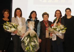 Խմբանկար մը հաւաքոյթէն (Լուսանկար՝ Արի Թաշ)