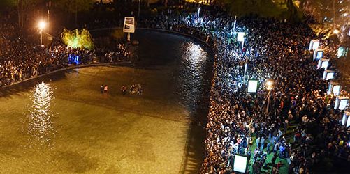 Քանյէ Ուեստի համերգը տեղի ունեցաւ գիշերուն ժամերուն