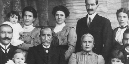 Ընտանեկան լուսանկարը