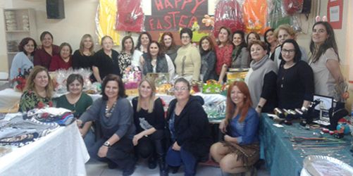 Քէրմէսի կազմակերպիչ տիկինները (Լուսանկարը՝ դպրոցէն)